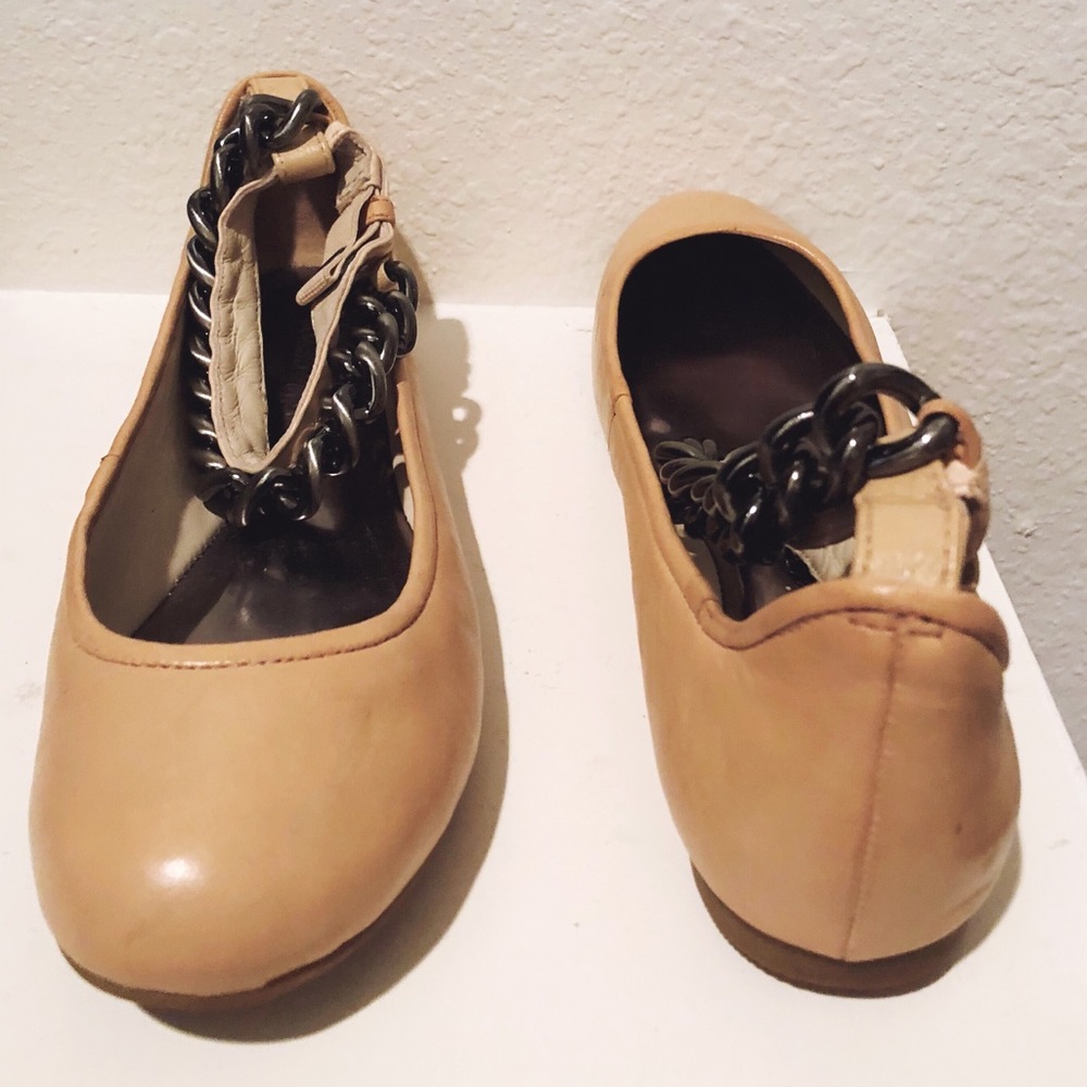 Guess by Marciano flats size 6.